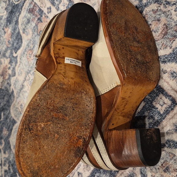 Freebird Hermosa Leather Buckle Detail Booties, Size 7 - Picture 6 of 13